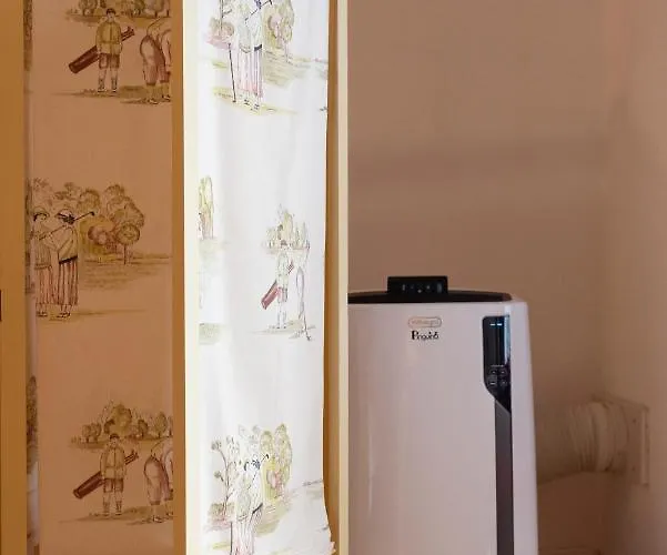 شقة Casa Donna Aiuola نابولي