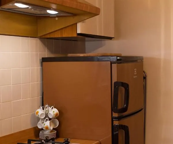 شقة Casa Donna Aiuola نابولي