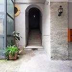 Casa Donna Aiuola Naples